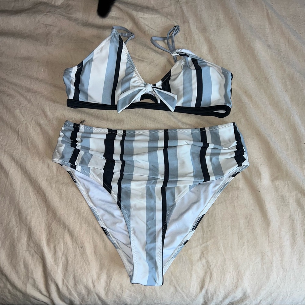 Woman’s Bikini Set— Cupshe